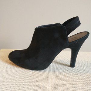 Black Suede Pumps